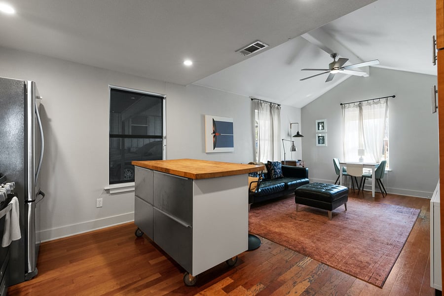 Furnished Finder property 833291_1 photo 3