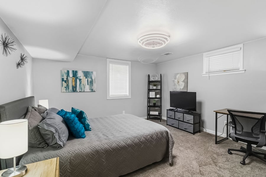 Furnished Finder property 833298_1 photo 12