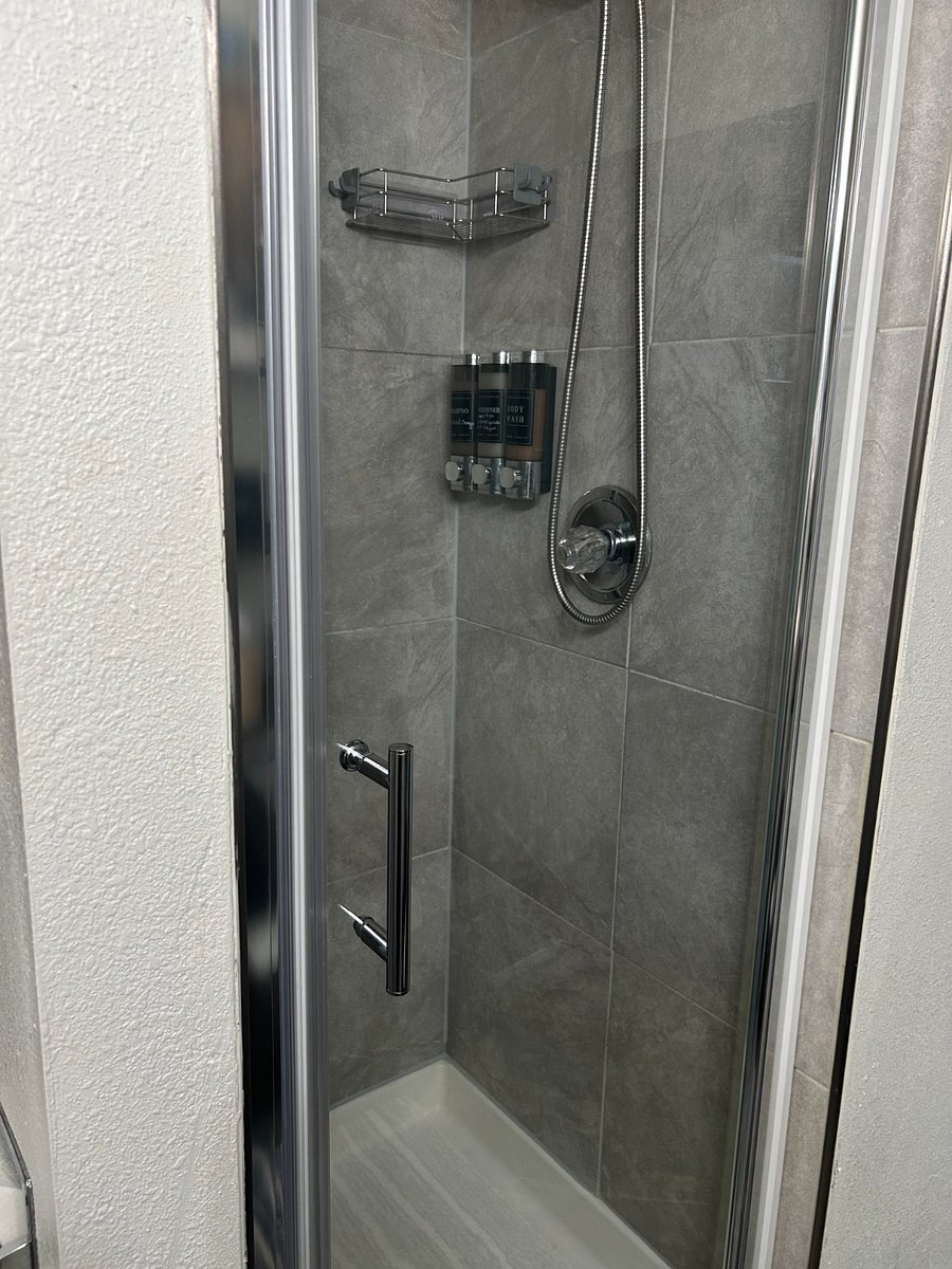 Furnished Finder property 833303_1 photo 6