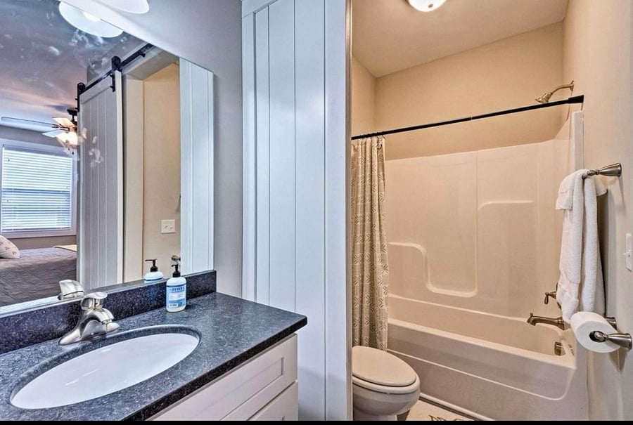 Furnished Finder property 833371_1 photo 16