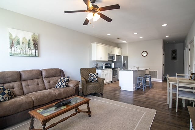 Furnished Finder property 833371_2 photo 5