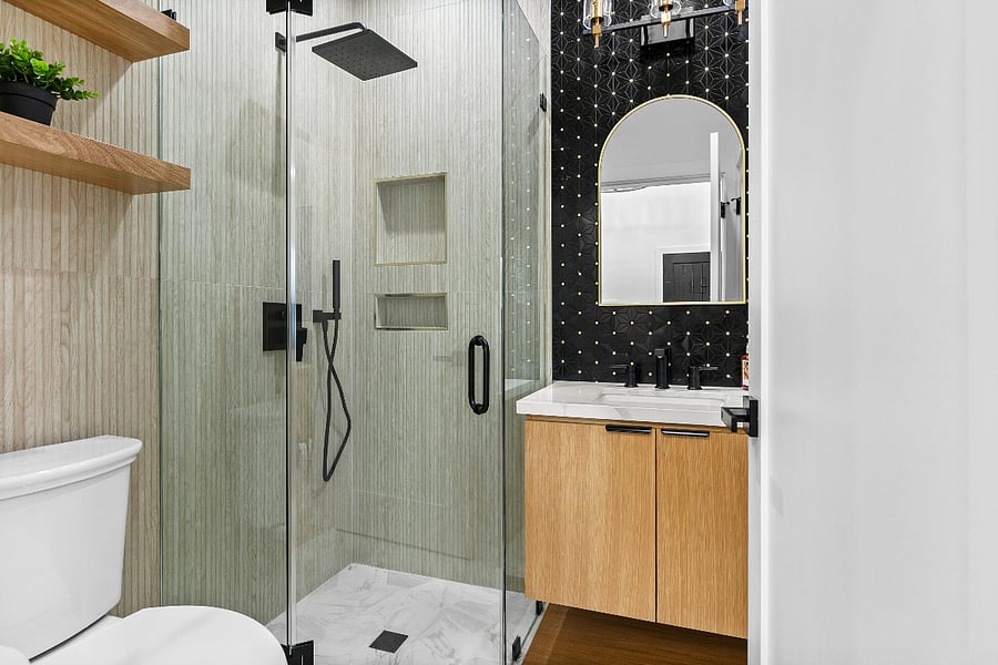 2nd Bathroom