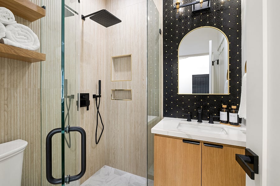 2nd bathroom
