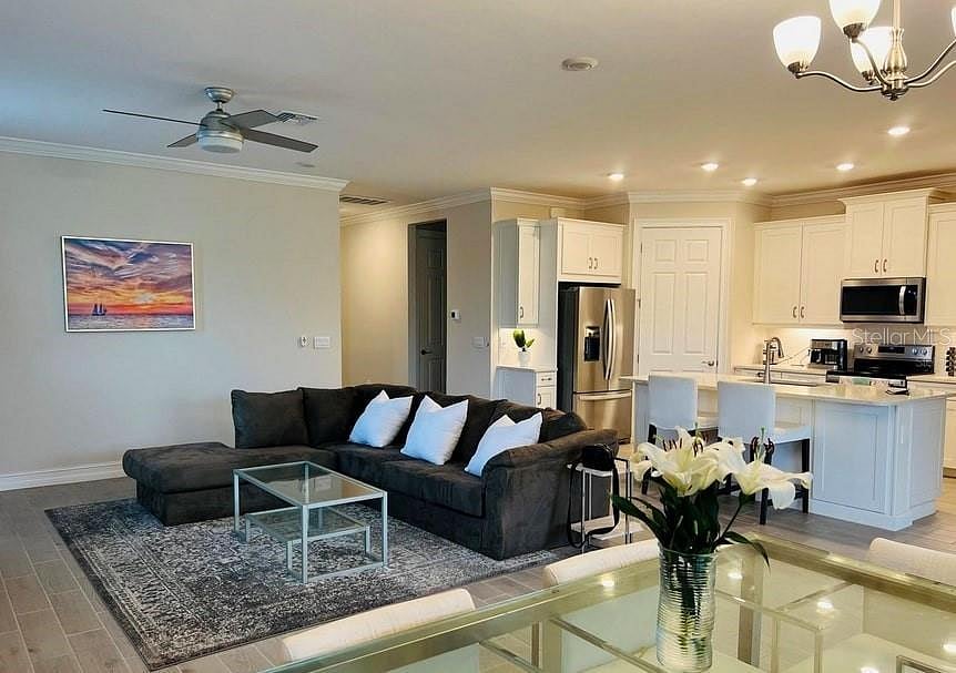 Furnished Finder property 833427_1 photo 12