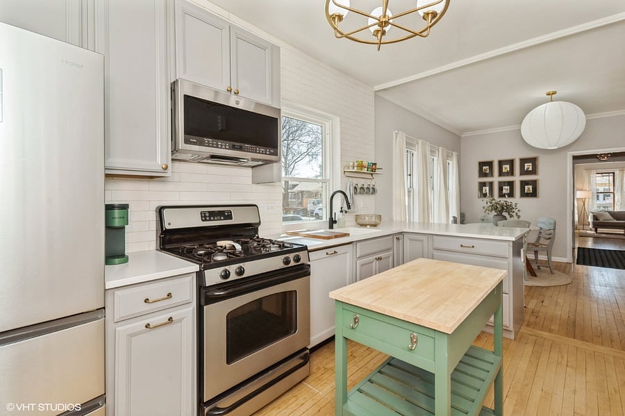 Furnished Finder property 833436_1 photo 3