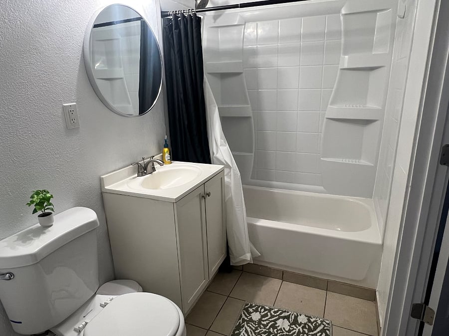 Clean bathroom with fresh towels and wash cloths