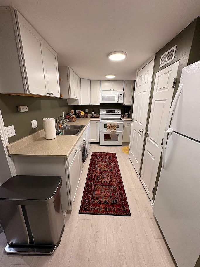 Furnished Finder property 833458_1 photo 7