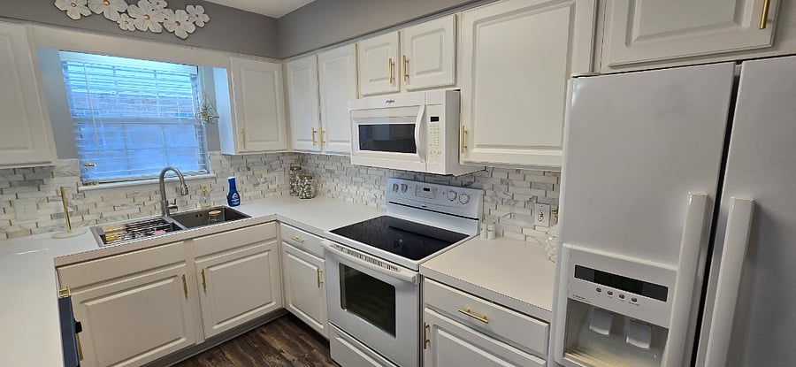 Furnished Finder property 833470_1 photo 9