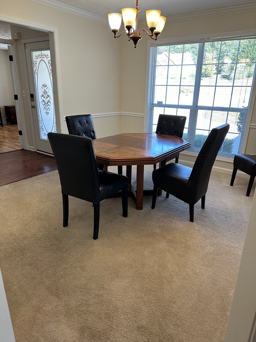 Dining/multi-purpose room