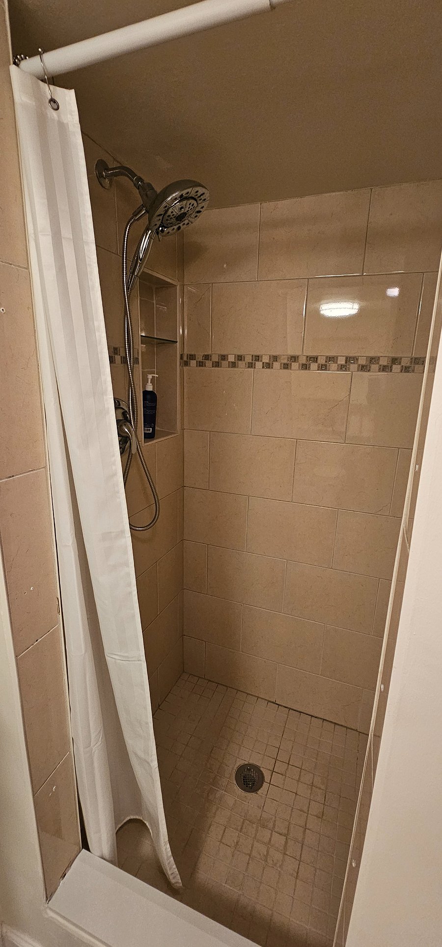 Shower Stall with Rain and Wand