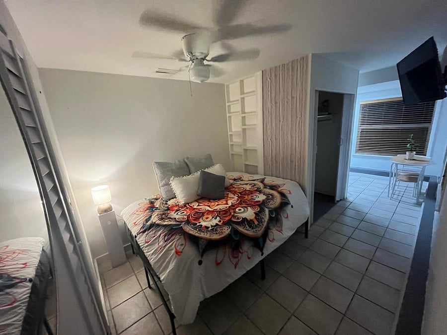 Furnished Finder property 833487_1 photo 4