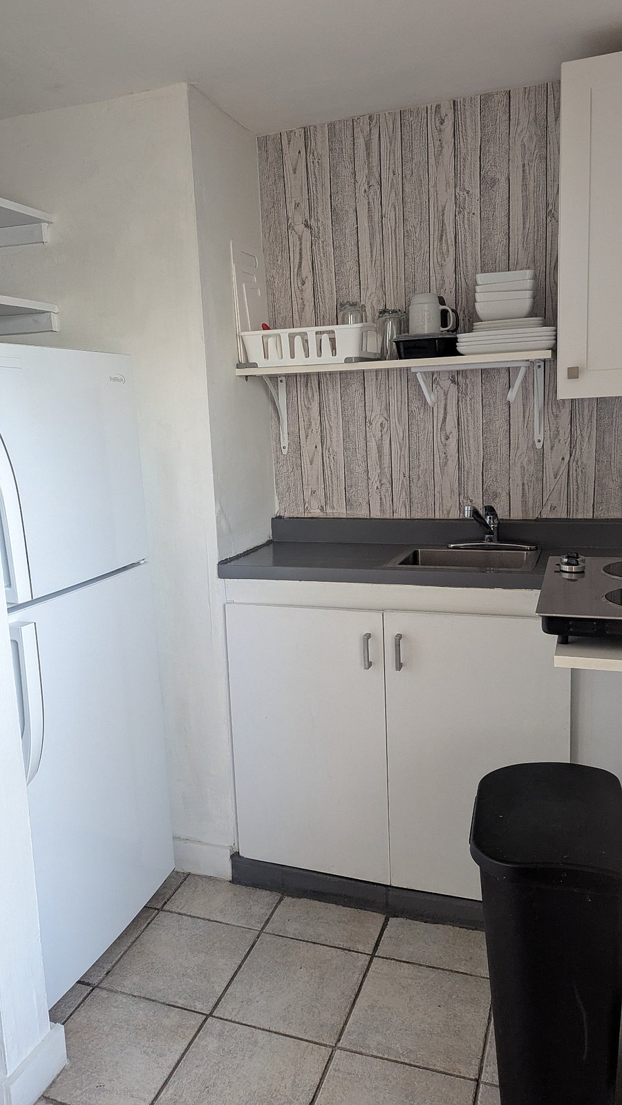 Furnished Finder property 833487_1 photo 3
