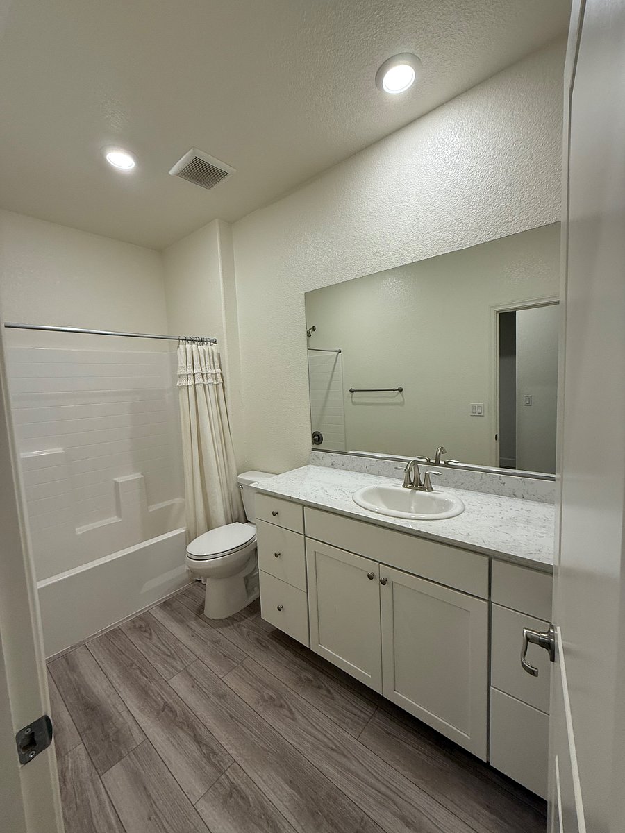 Furnished Finder property 833501_1 photo 5