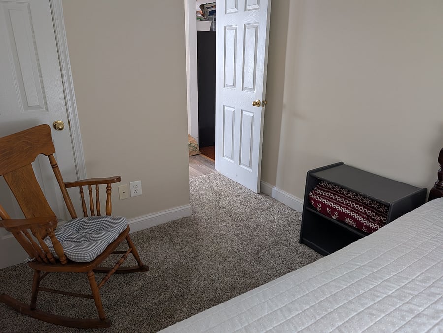 2nd small bedroom $700