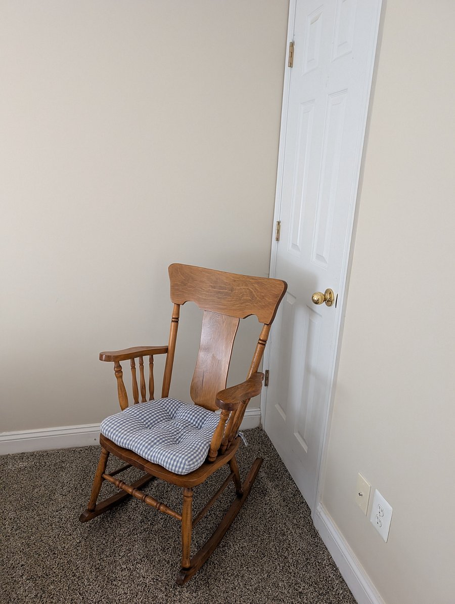 2nd small bedroom $700