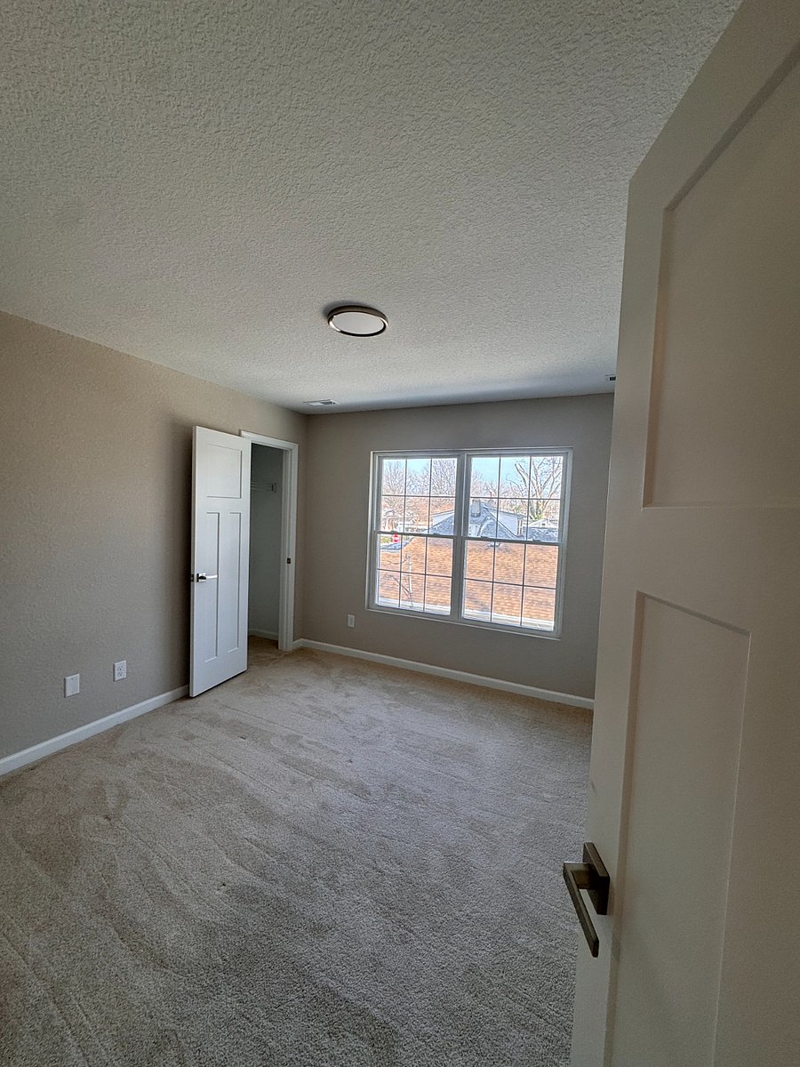 Furnished Finder property 833555_1 photo 13