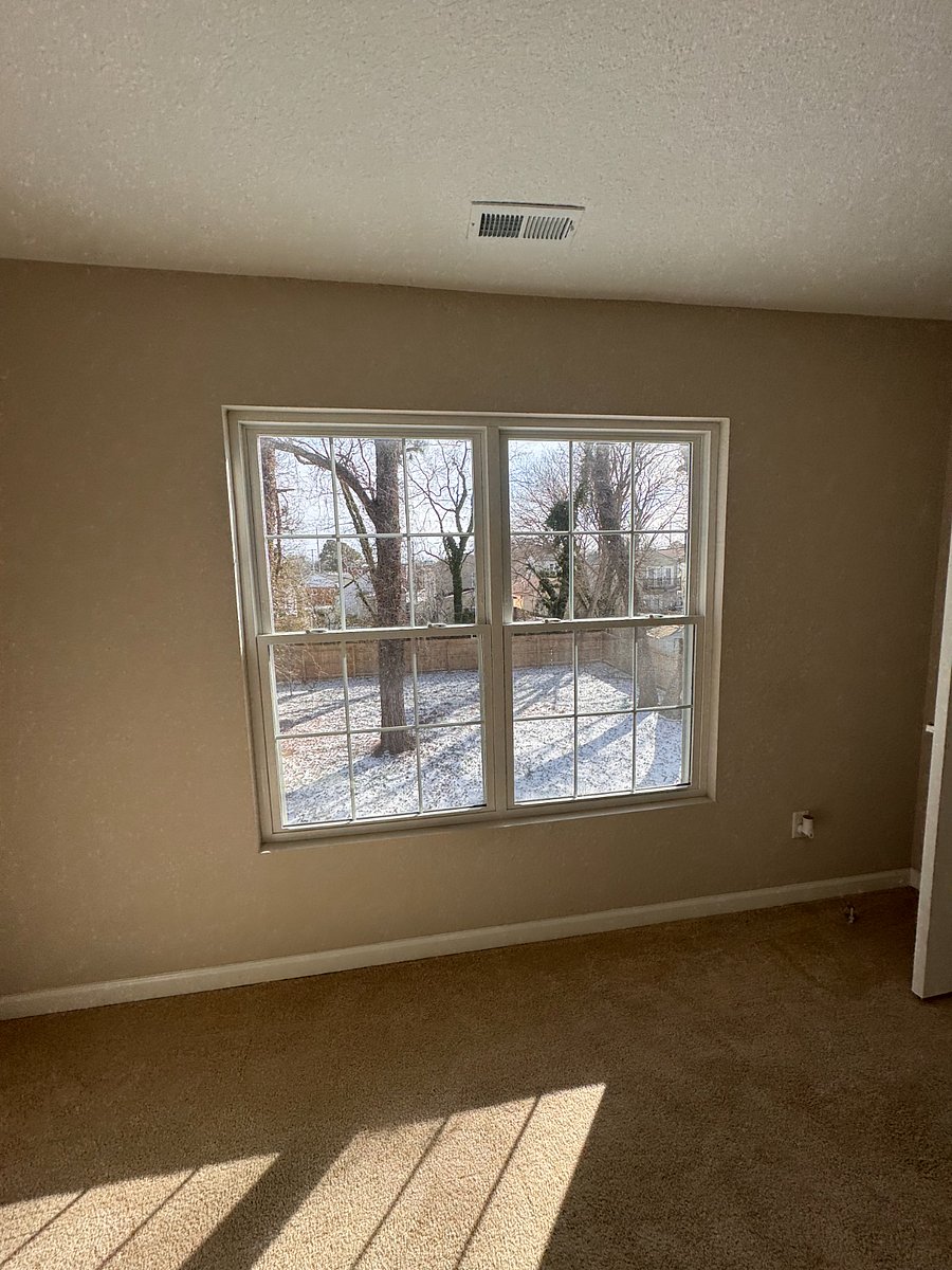 Furnished Finder property 833555_1 photo 14