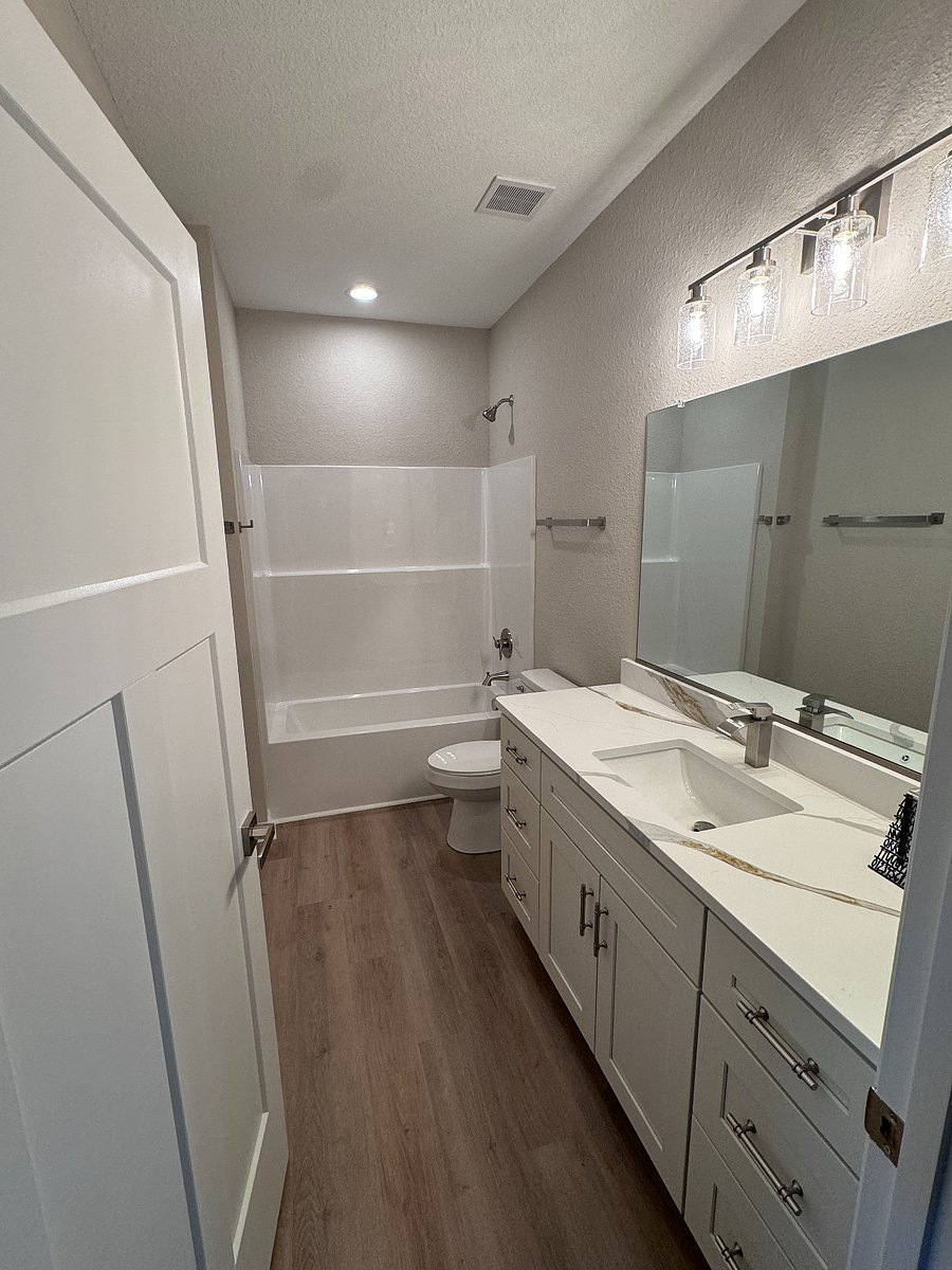 Furnished Finder property 833555_1 photo 18