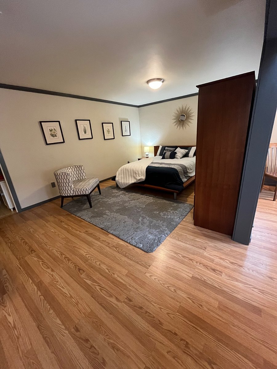 Furnished Finder property 833556_1 photo 4