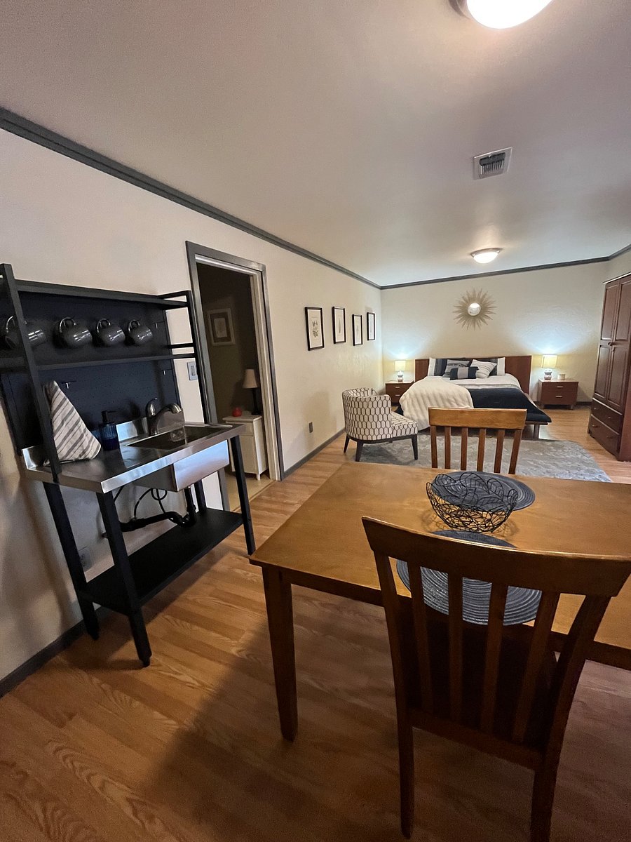 Furnished Finder property 833556_1 photo 3