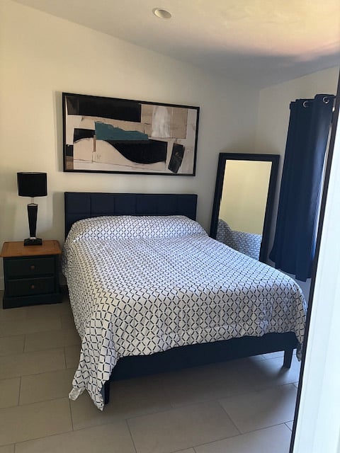 Furnished Finder property 833565_1 photo 6