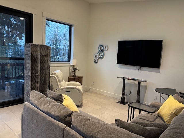 Furnished Finder property 833565_1 photo 4