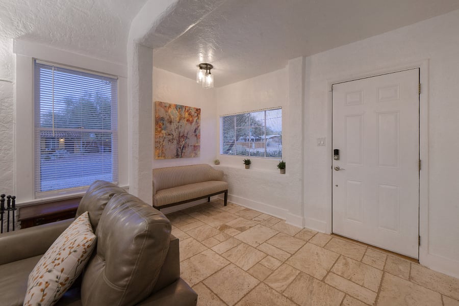Furnished Finder property 833587_1 photo 16