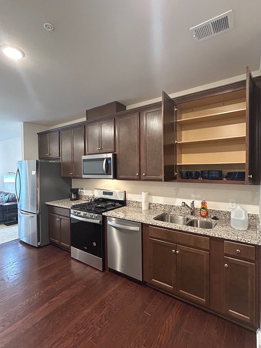 Furnished Finder property 833605_1 photo 6