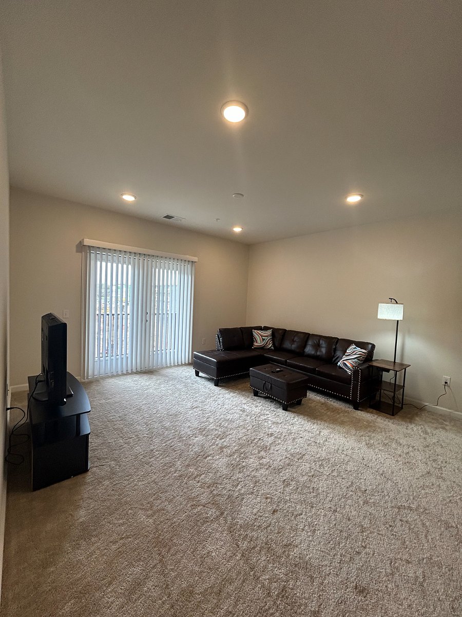Furnished Finder property 833605_1 photo 8