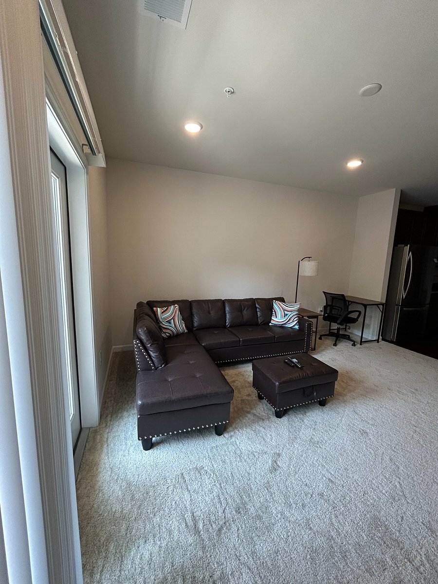 Furnished Finder property 833605_1 photo 9
