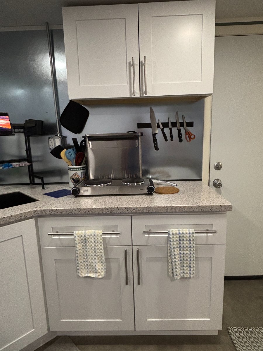 Furnished Finder property 833663_1 photo 37