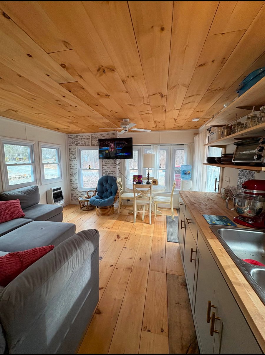 Furnished Finder property 833683_1 photo 12