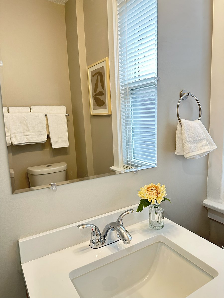 Furnished Finder property 833684_2 photo 14