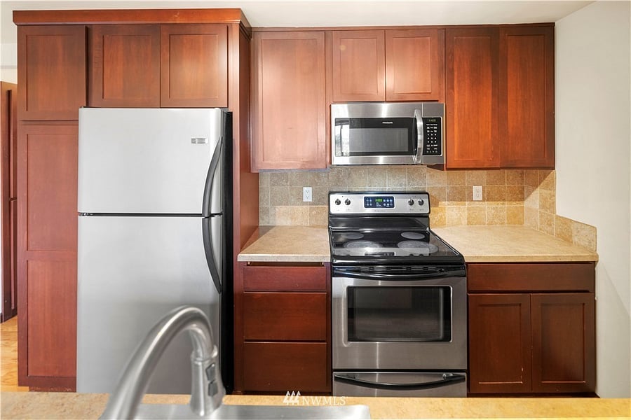 Furnished Finder property 833694_1 photo 5