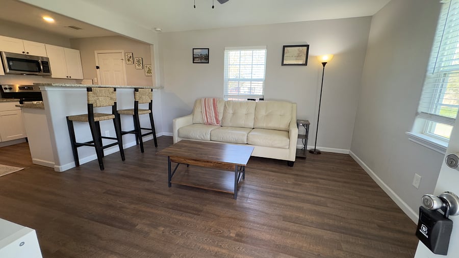 Furnished Finder property 833697_1 photo 1