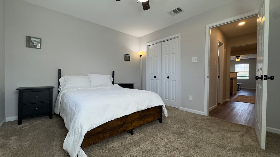 Furnished Finder property 833697_1 photo 6