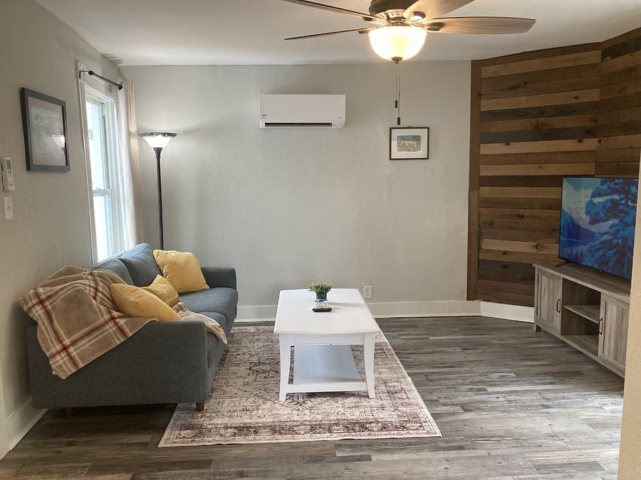 Furnished Finder property 833721_2 photo 1