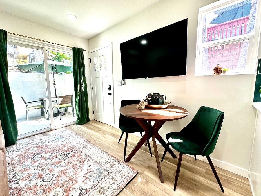 Furnished Finder property 833725_1 photo 24