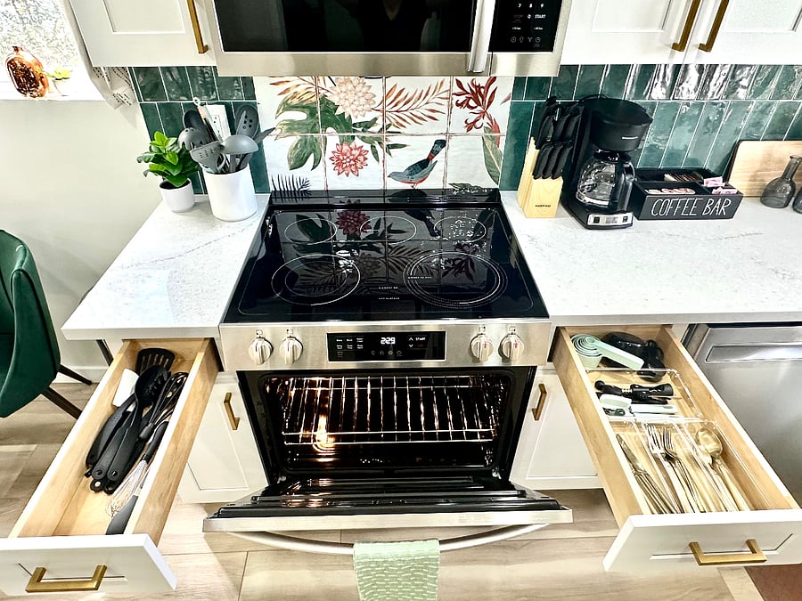 Fully stocked kitchen