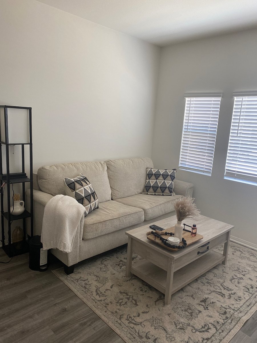 Furnished Finder property 833751_1 photo 1