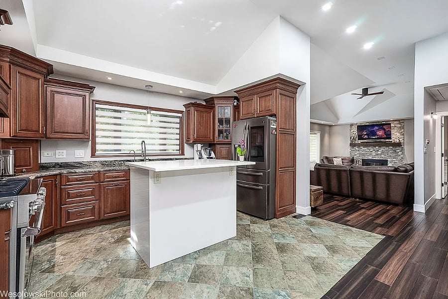 Furnished Finder property 833758_1 photo 6