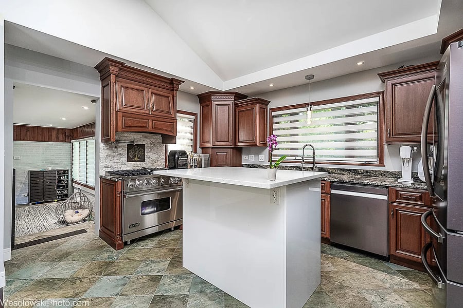 Furnished Finder property 833758_1 photo 8