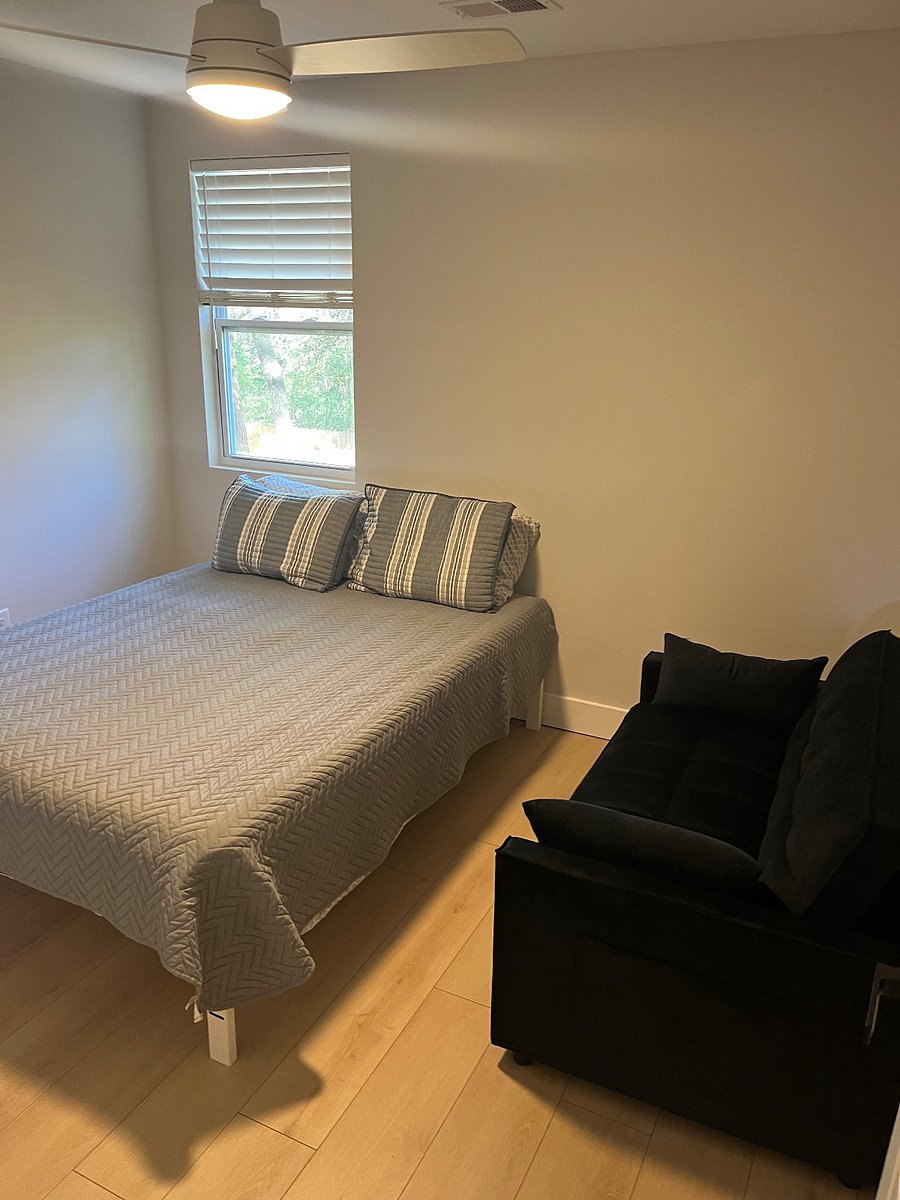 Furnished Finder property 833769_1 photo 3