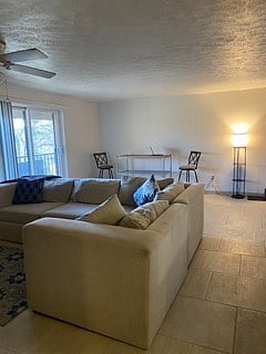 Furnished Finder property 833805_1 photo 8
