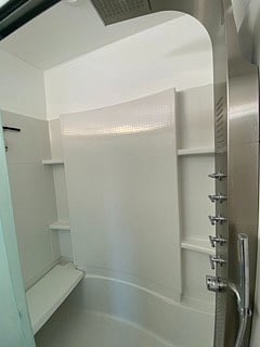 Furnished Finder property 833805_1 photo 28