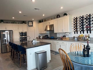 Furnished Finder property 833811_3 photo 6