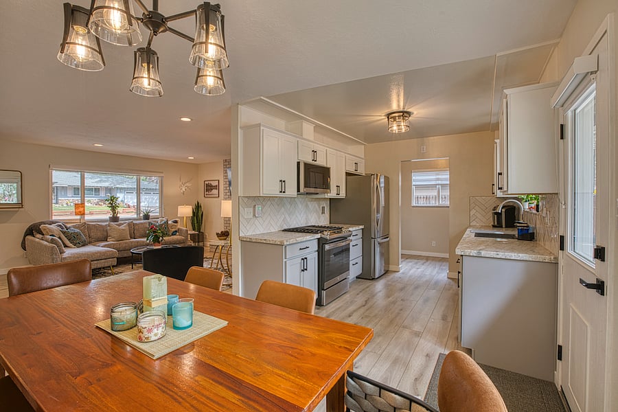 Furnished Finder property 833819_1 photo 6