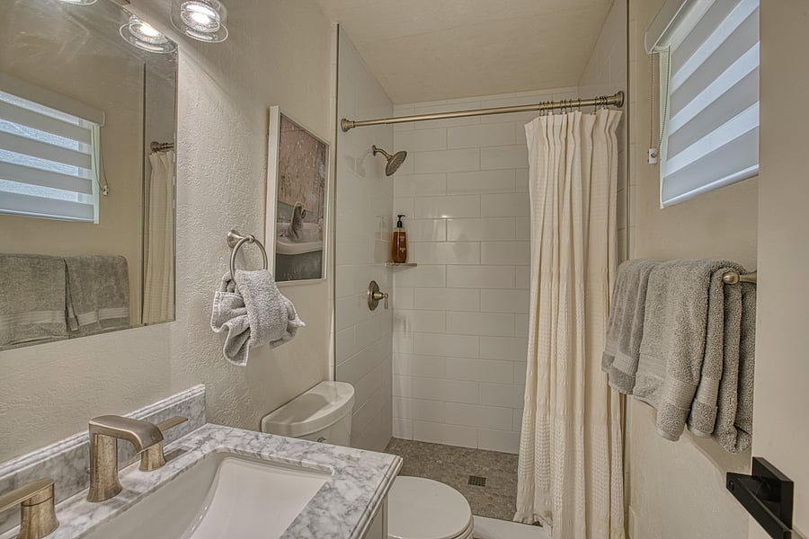 Furnished Finder property 833819_1 photo 11
