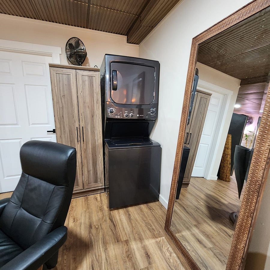 Furnished Finder property 833850_1 photo 12