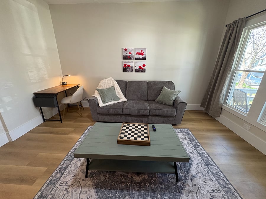 Furnished Finder property 833872_1 photo 3